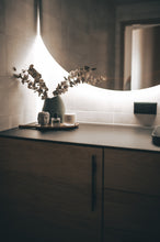 Load image into Gallery viewer, No. 11 WINTER PLUM & CINNAMON